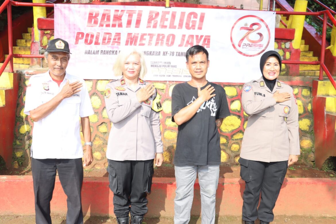 Bakti Religi Polres Metro Depok Di Vihara Sian Jin Ku Poh Dalam Rangka Hari Bhayangkara ke-78 Tahun