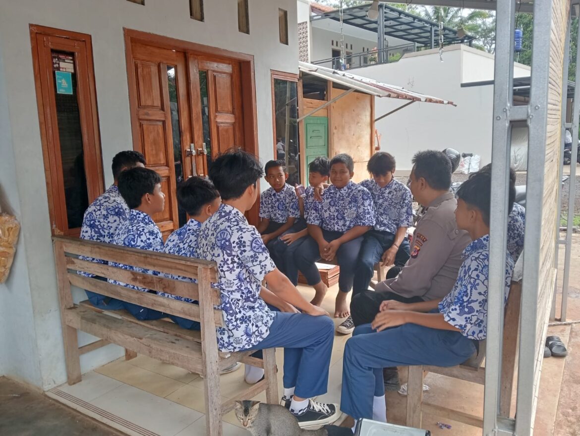 Cegah Penyalahgunaan Narkoba, Kapolsek Rancah Gandeng Pemuda Sosialisasikan Berani Bilang Tidak Pada Narkoba
