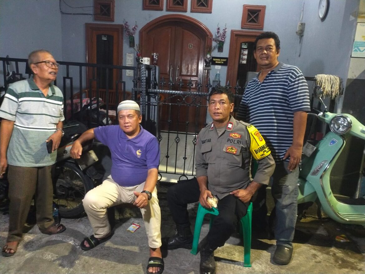 Aiptu Baktiar Emri Melaksanakan Patroli Pemukiman Dan Sambang Dialogis Dengan Tokoh Masyarakat
