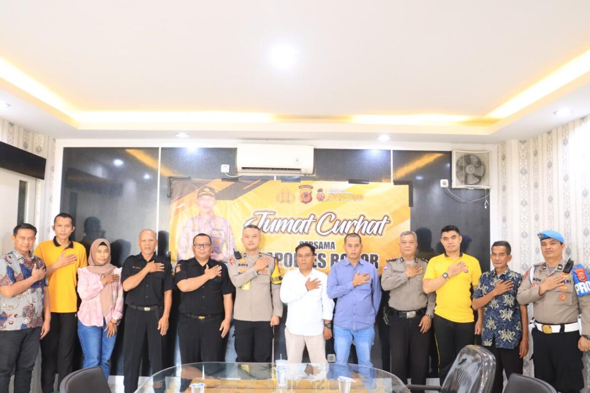 Polres Bogor Gelar Kegiatan Jumat Curhat Sebagai Wadah Keluhan Curhattan dalam Mencari Solusi Untuk Masyarakat