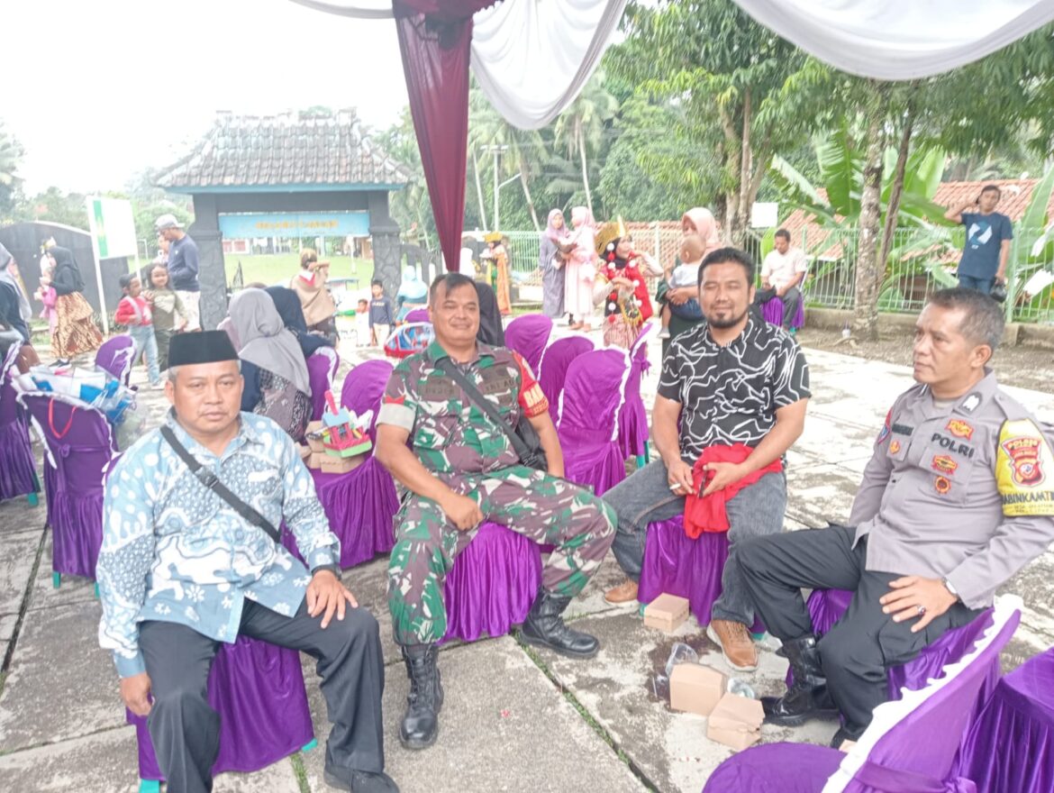 Polsek Cipaku Polres Ciamis Monitoring Pentas Seni Siswa SDN 1 Bojongmengger