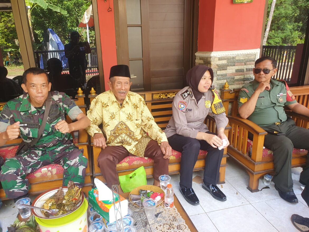 Perkuat Sinergitas, Polsek Ciamis Polres Ciamis Datangi Tokoh Saguling Beri Imbauan Kamtibmas