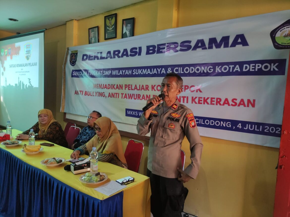 Polsek Sukmajaya Gelar Deklarasi Bersama Anti Tawuran, Bullying, dan Kekerasan di SMP Negeri dan Swasta Se-Kecamatan Sukmajaya dan Cilodong