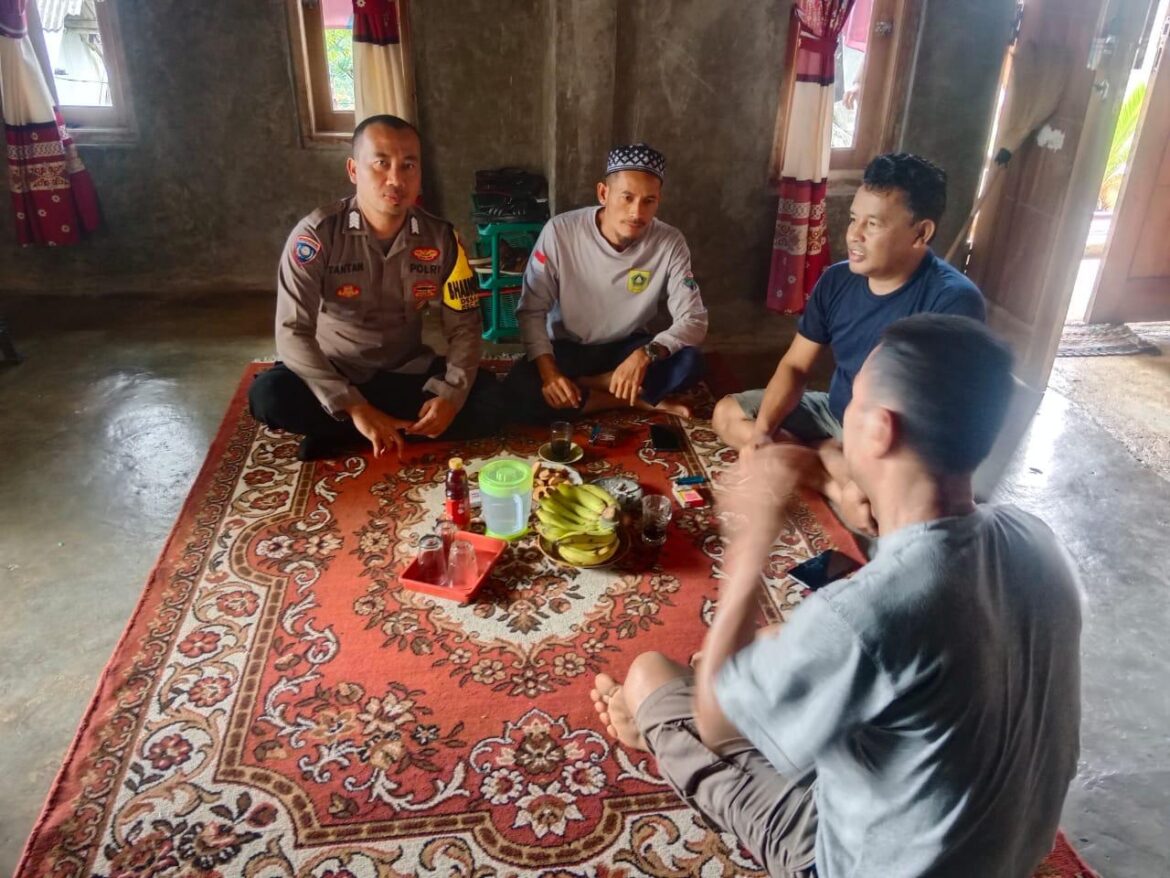 Bhabinkamtibmas Polsek Nanggung Polres Bogor Sambangi Warga Himbau Kamtibmas
