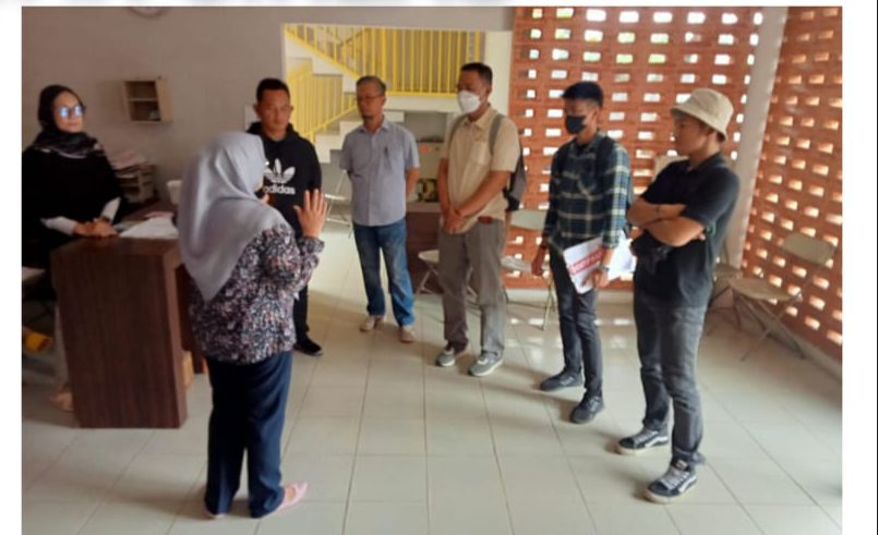 Polsek Gunung Putri Cek Lokasi TKP Dugaan Adanya Aksi Pendurian
