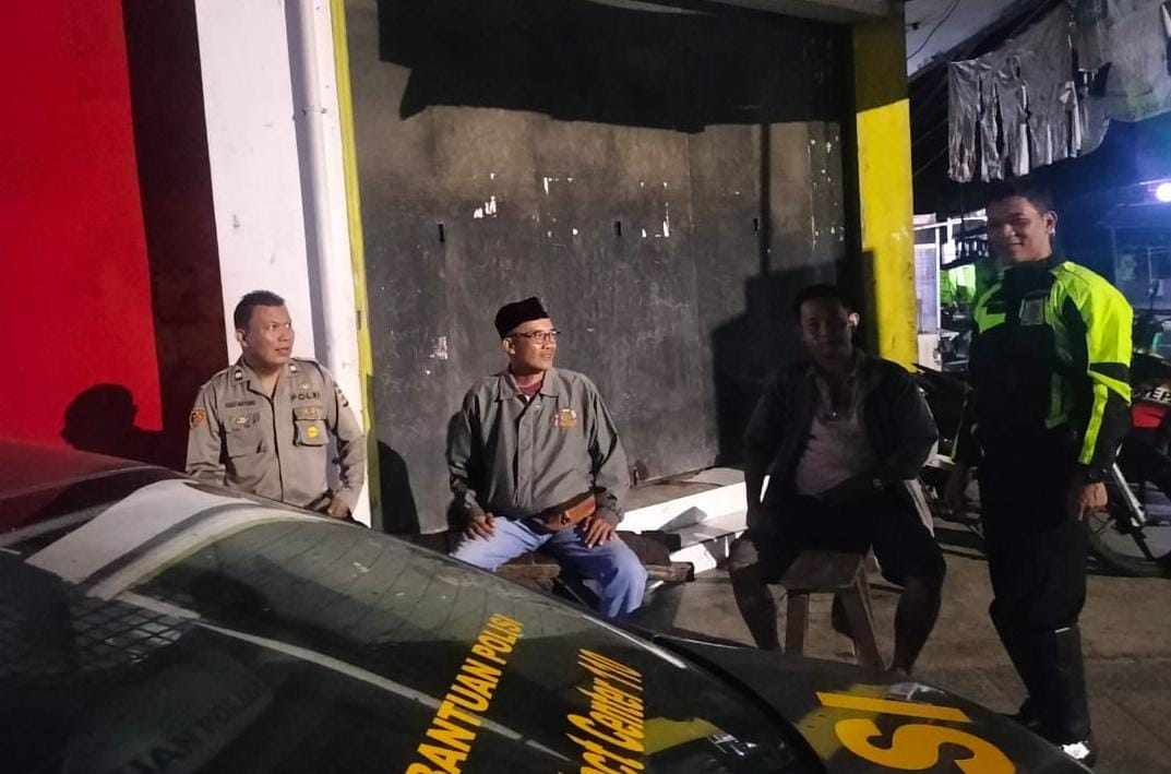 Berikan Rasa Nyaman, Polsek Banjarsari Polres Ciamis Patroli Biru di Obvit Hadapi Pilkada Serentak