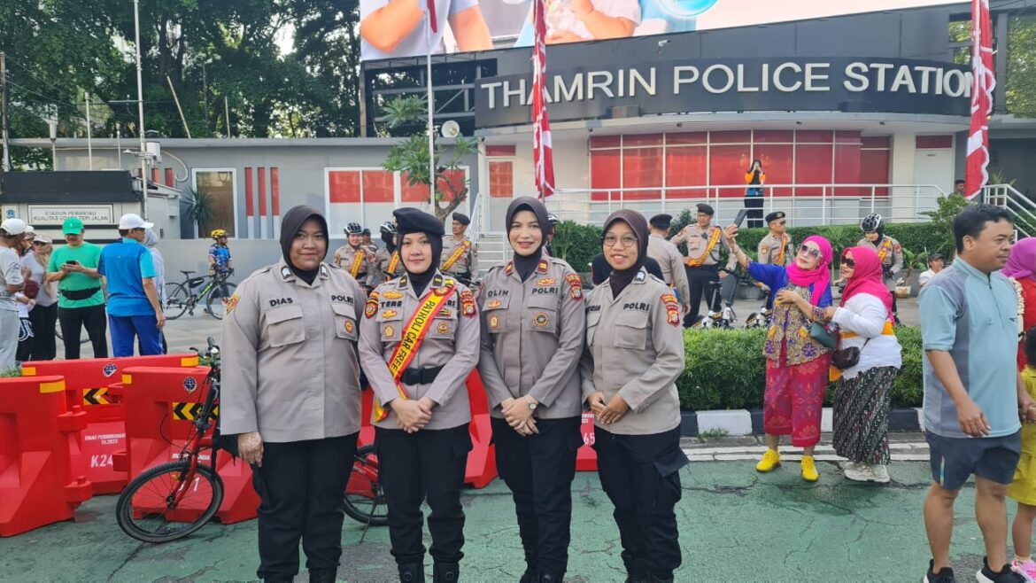 Polwan Polres Metro Jakarta Pusat Siap Amankan Car Free Day di Bundaran HI