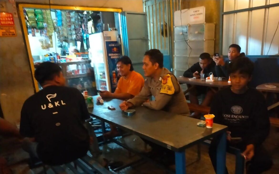 Humanis, Polsek Cipaku Polres Ciamis Patroli Dialogis Antisipasi Balapan Liar