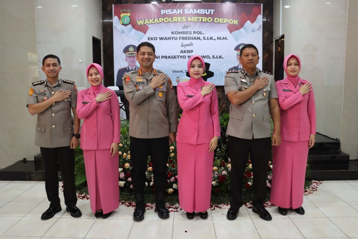 Kapolres Metro Depok Pimpin Upacara Serah Terima Jabatan Wakapolres Metro Depok
