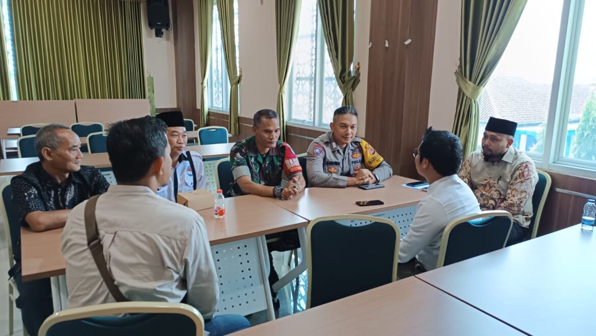 Polsek Cijeungjing Polres Ciamis Monitoring Peace Corp di MAN 1 Darussalam