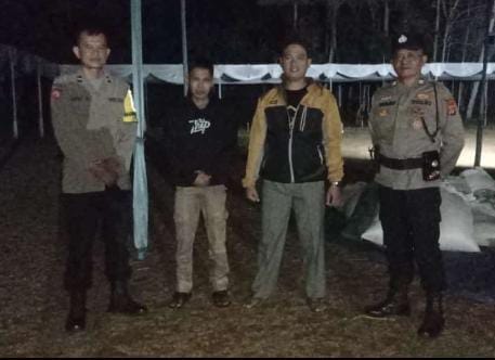 Berikan Rasa Nyaman, Personel Polsek Sukadana Polres Ciamis Patroli Kamtibmas Hingga Subuh
