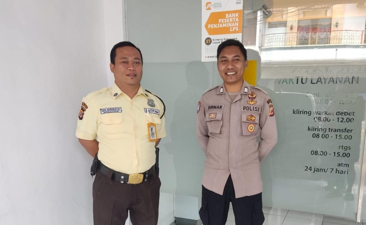 Polsek Rajadesa Polres Ciamis Koorkom Kamtibmas Bareng Satpam di Kecamatan Rajadesa