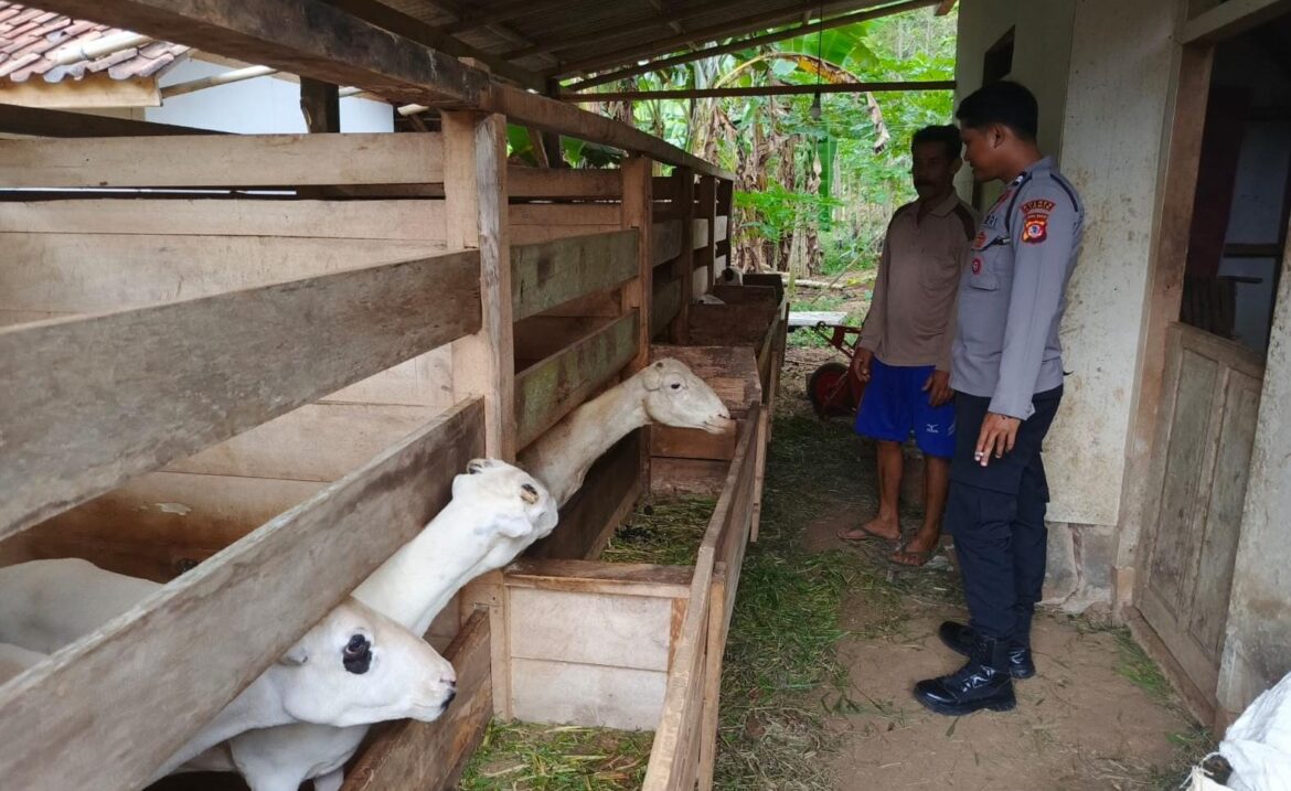 Perkuat Sinergitas, Polsek Cimaragas Koorkom Kamtibmas ke Tokoh Sirnarasa Desa Beber