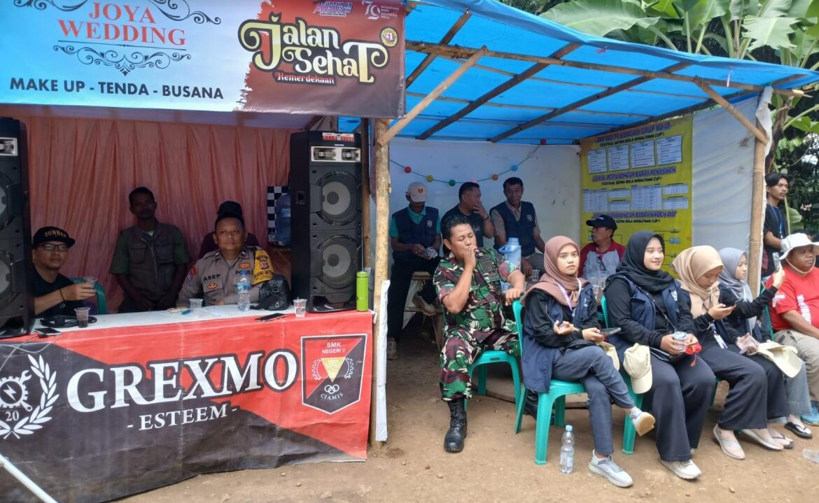 Polsek Ciamis Polres Ciamis Monitoring Jalan Santai Peringatan HUT ke-79 RI di Linggasari