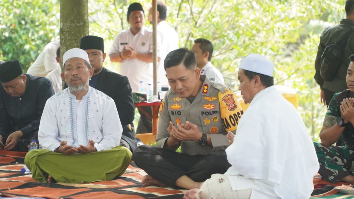 Kapolres Bogor Silahturahmi ke Tokoh Agama Wilayah Kabupaten Bogor dalam Menjaga Kondusifitas Pelaksanaan Pilkada Mantap Praja 2024
