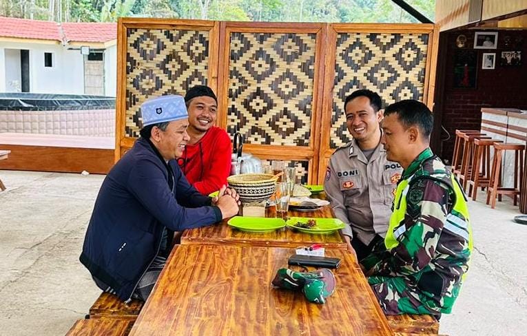 Polsek Panjalu Bersama Tokoh Agama Siap Hadapi Pilkada Serentak 2024
