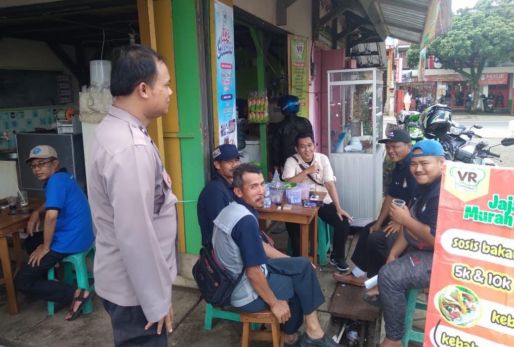 Cooling System, Polsek Cipaku Polres Ciamis Koorkom Bersama Tokoh di Desa Cipaku