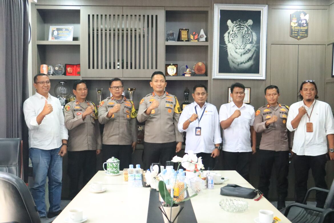 Kapolres Bogor Giat Silahturahmi bersama Balai System Wilayah Sungai Citarum (BBWS)