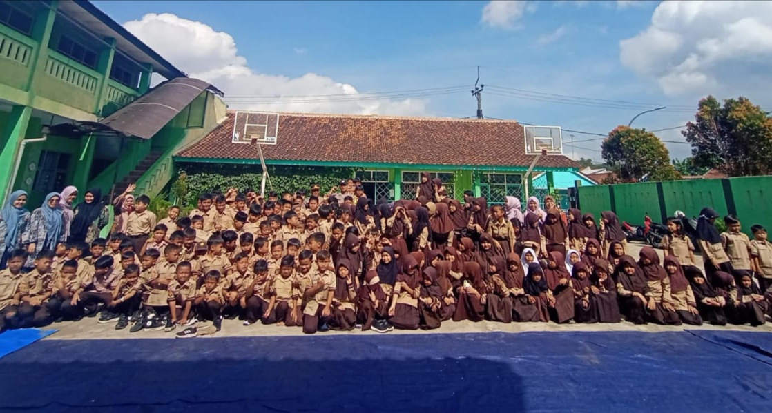 Police Go To School, Polsek Ciamis Polres Ciamis Beri Penyuluhan ke Siswa SDN 4 Kertasari