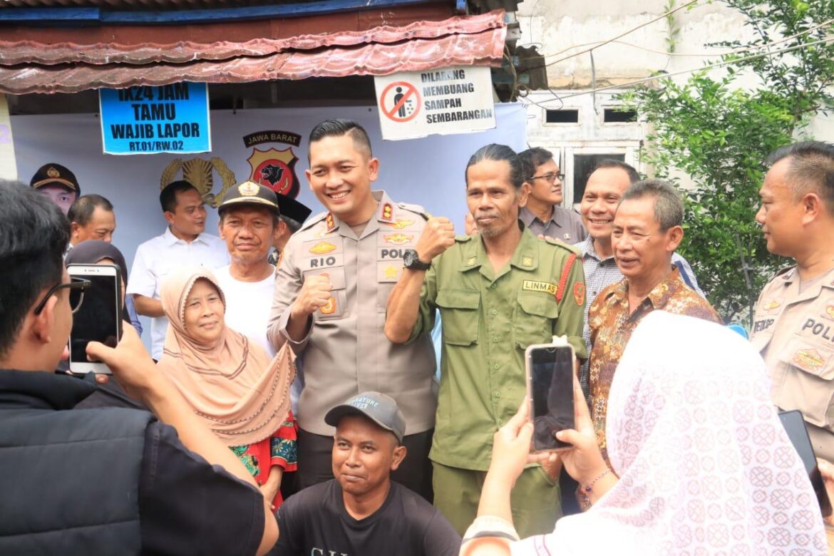 Kapolres Bogor Giat Silahturahmi dan Cooling System Warga Masyarakat dalam Jaga Kondusifitas Pilkada Serentak 2024