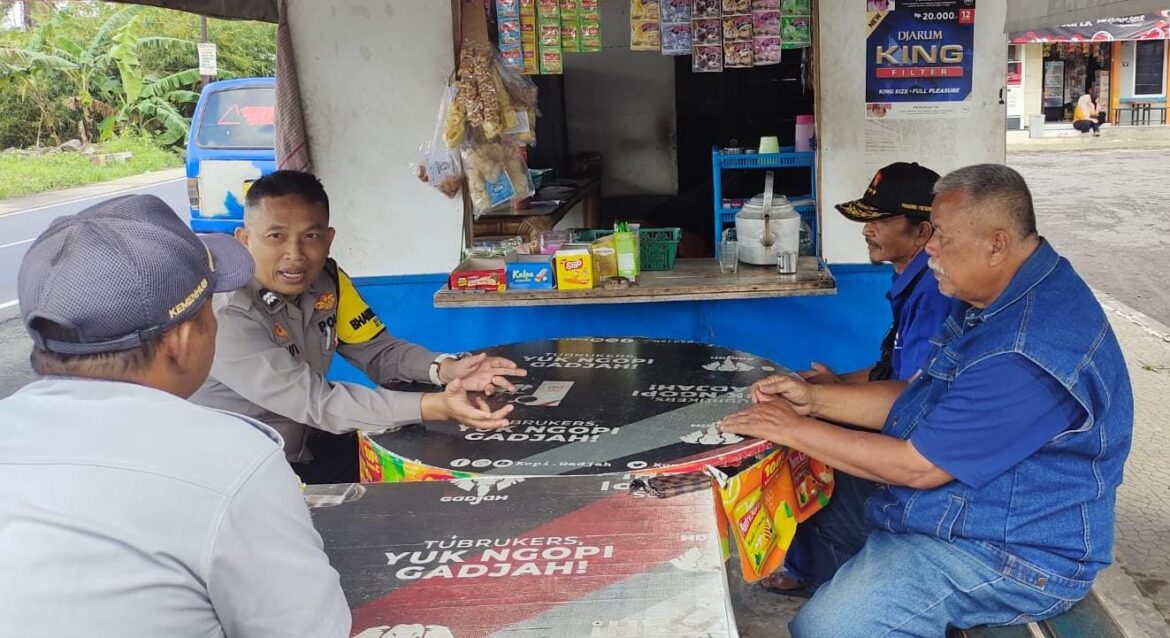 Berantas Premanisme, Polsek Panumbangan Polres Ciamis Koorkom ke Kepala Terminal Panumbangan