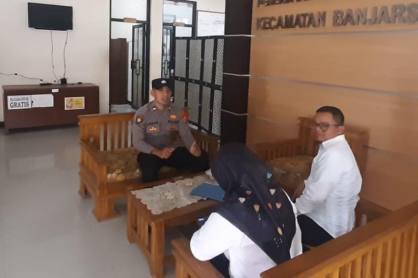 Cooling System, Polsek Banjarsari Polres Ciamis Koorkom Bersama Penyuluh KB di Banjarsari