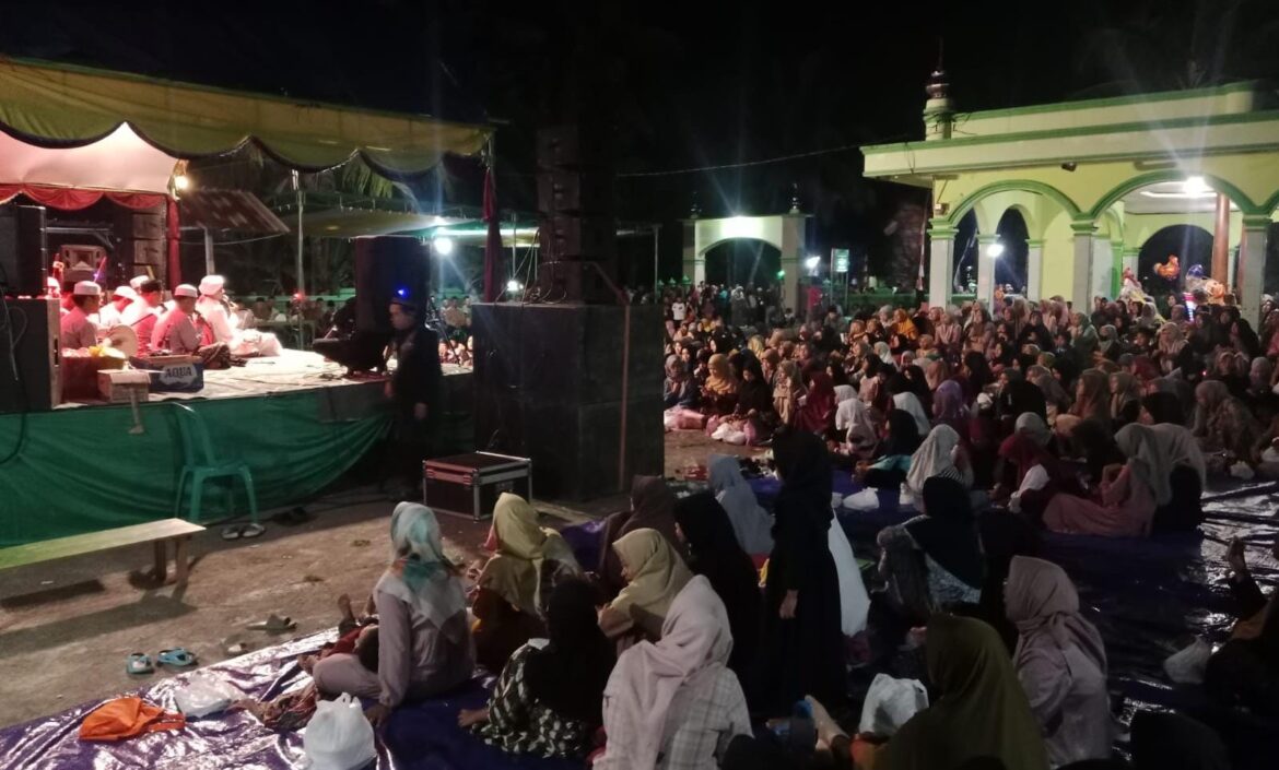 Polsek Lakbok Polres Ciamis Ikuti Peringatan Maulid Nabi Muhammad SAW di Sidodadi