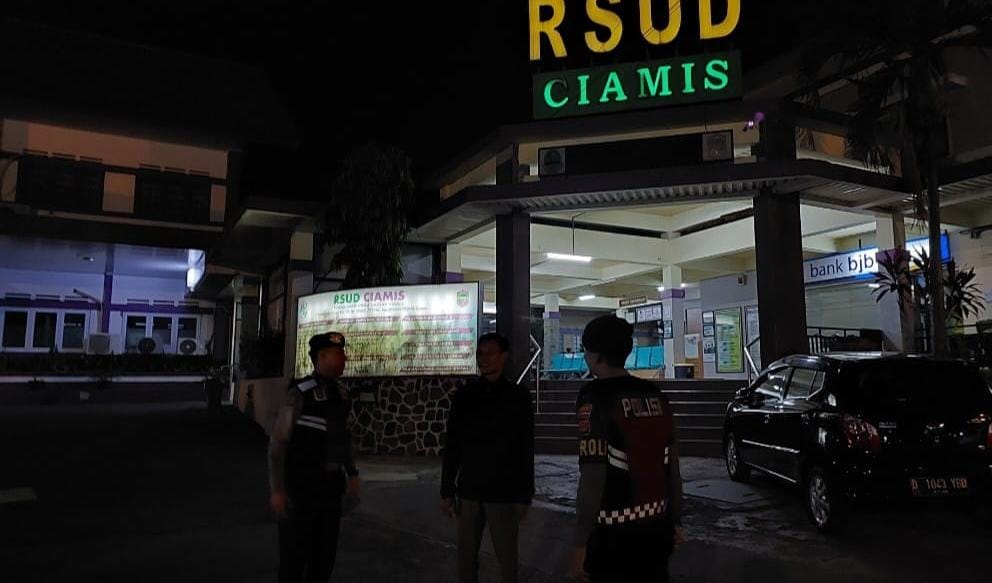 Cipkon di Akhir Pekan, Satuan Samapta Polres Ciamis Patroli ke RSUD Ciamis