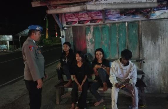 Cegah Tindak Kriminalitas di Malam Hari, Polsek Pamarican Polres Ciamis Intensifkan Patroli Biru