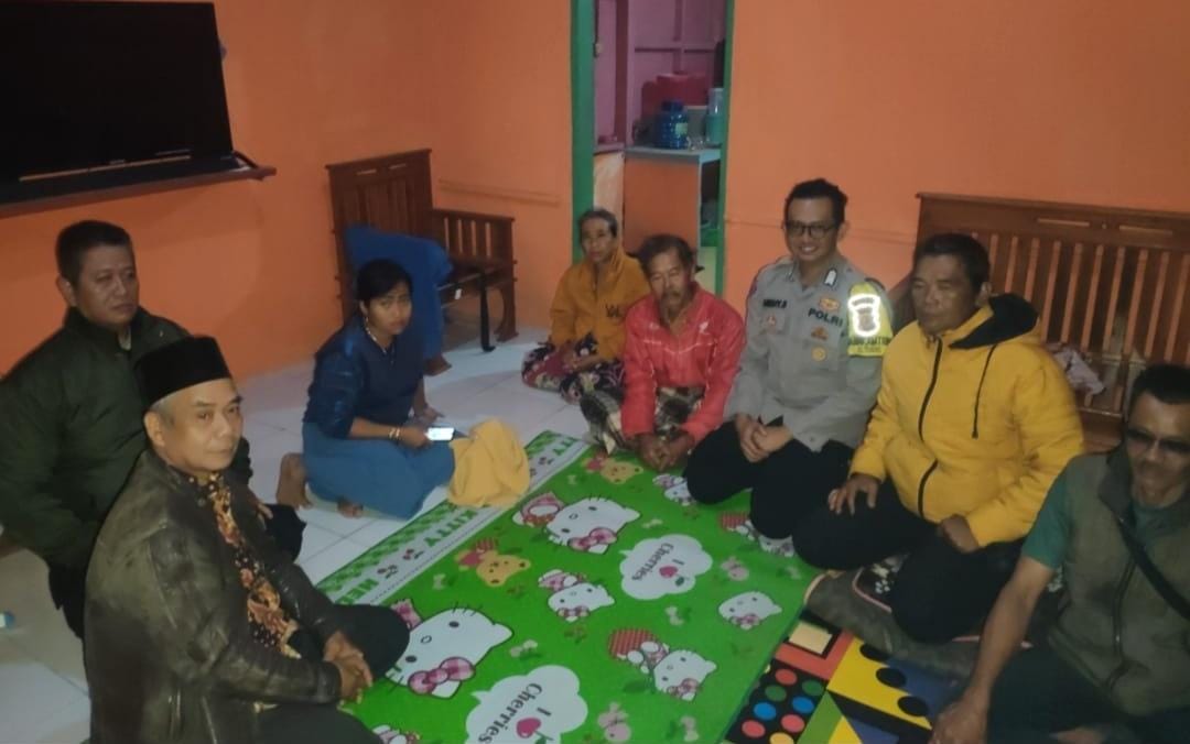 Cooling System, Polsek Cipaku Polres Ciamis Koorkom Bersama Tokoh di Cinutug Desa Selacai