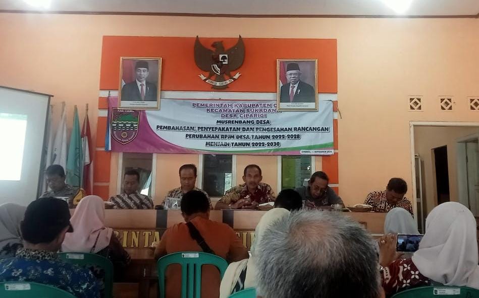 Ikuti Musrenbang Tingkat Desa Ciparigi, Polsek Sukadana Sampaikan Imbauan Kamtibmas
