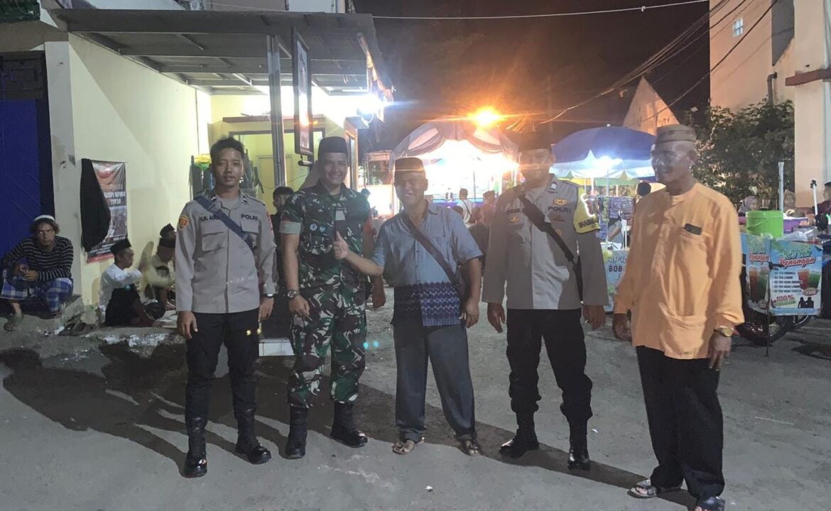 Polsek Cijeungjing Polres Ciamis Ikuti Acara Maulid Nabi Muhammad SAW di Desa Pamalayan