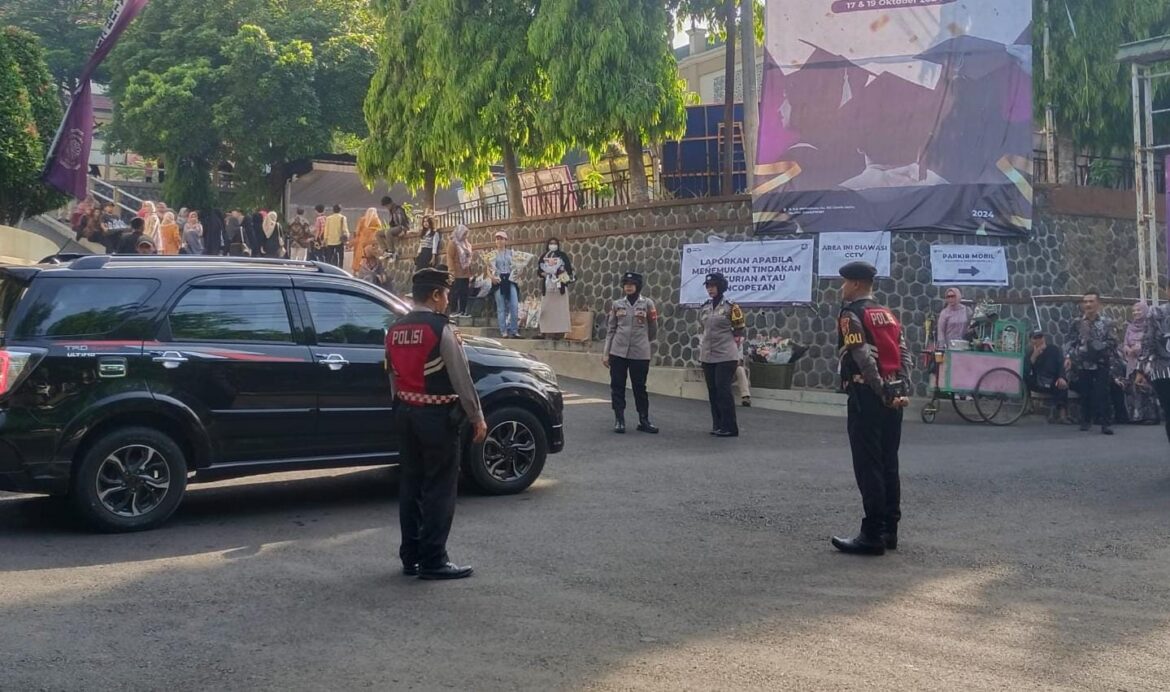 Polres Ciamis Polda Jabar Bersiaga Amankan Kegiatan Wisuda Universitas Galuh Ciamis