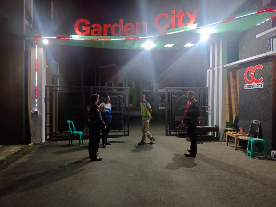 Humanis, Personel Samapta Polres Ciamis Patroli Perum Garden City Beri Imbauan Kamtibmas