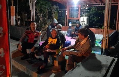 Berikan Rasa Nyaman Warga, Polsek Panumbangan Polres Ciamis Patroli di Malam Hari