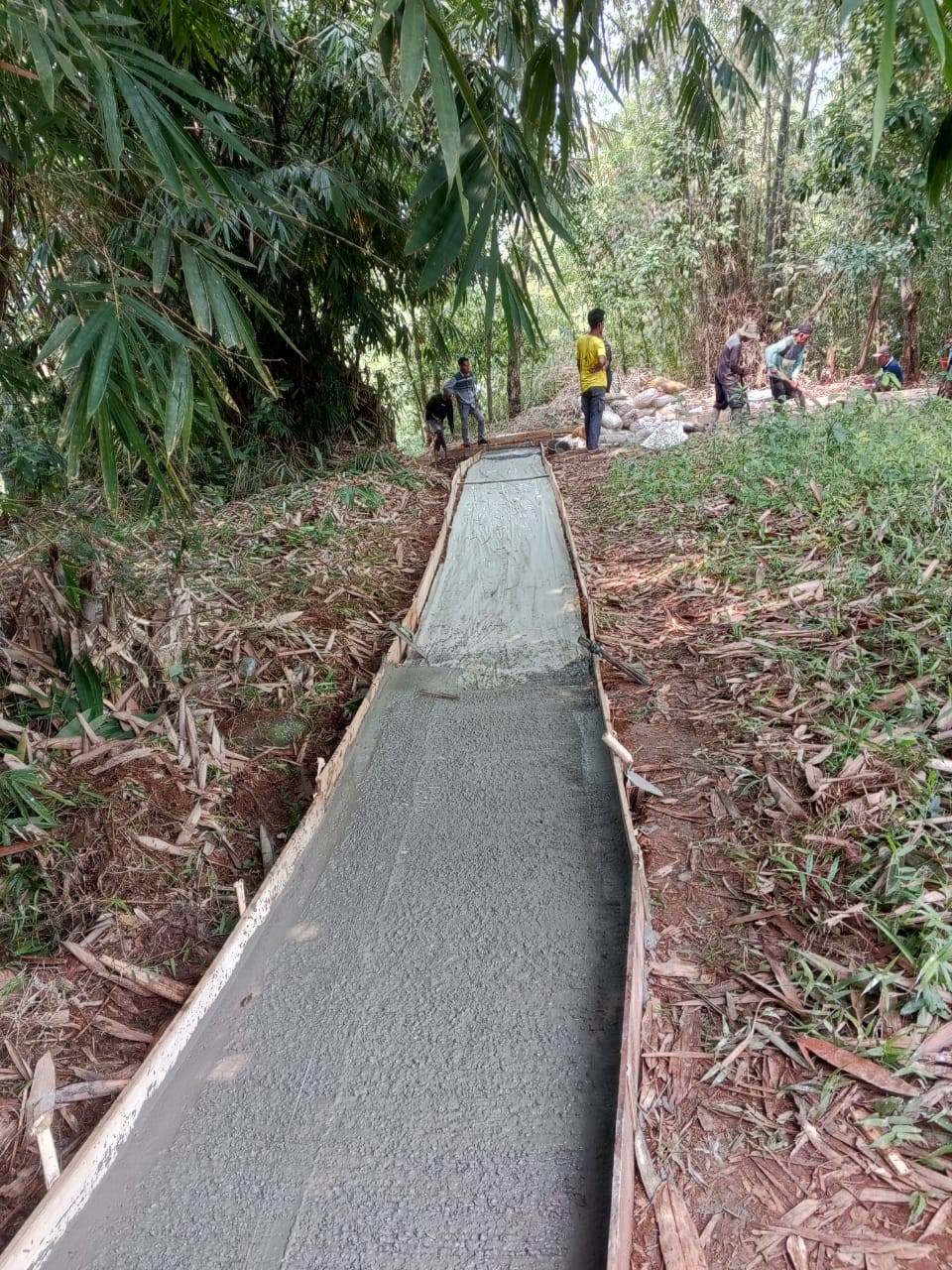 Pemerintah Desa Pangkal Jaya Merealisasikan Dana Desa Tahap 2 Dengan Betonisasi Jalan Lingkungan