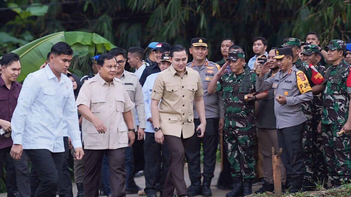 Presiden RI Prabowo Subianto: Monitoring Kegiatan Pemungutan Suara di Babakan Madang Kabupaten Bogor