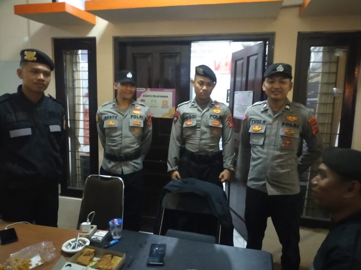 Cipta Kondisi, Polres Ciamis Patroli Dialogis ke Kantor Bawaslu Ciamis Antisipasi Ganguan Kamtibmas
