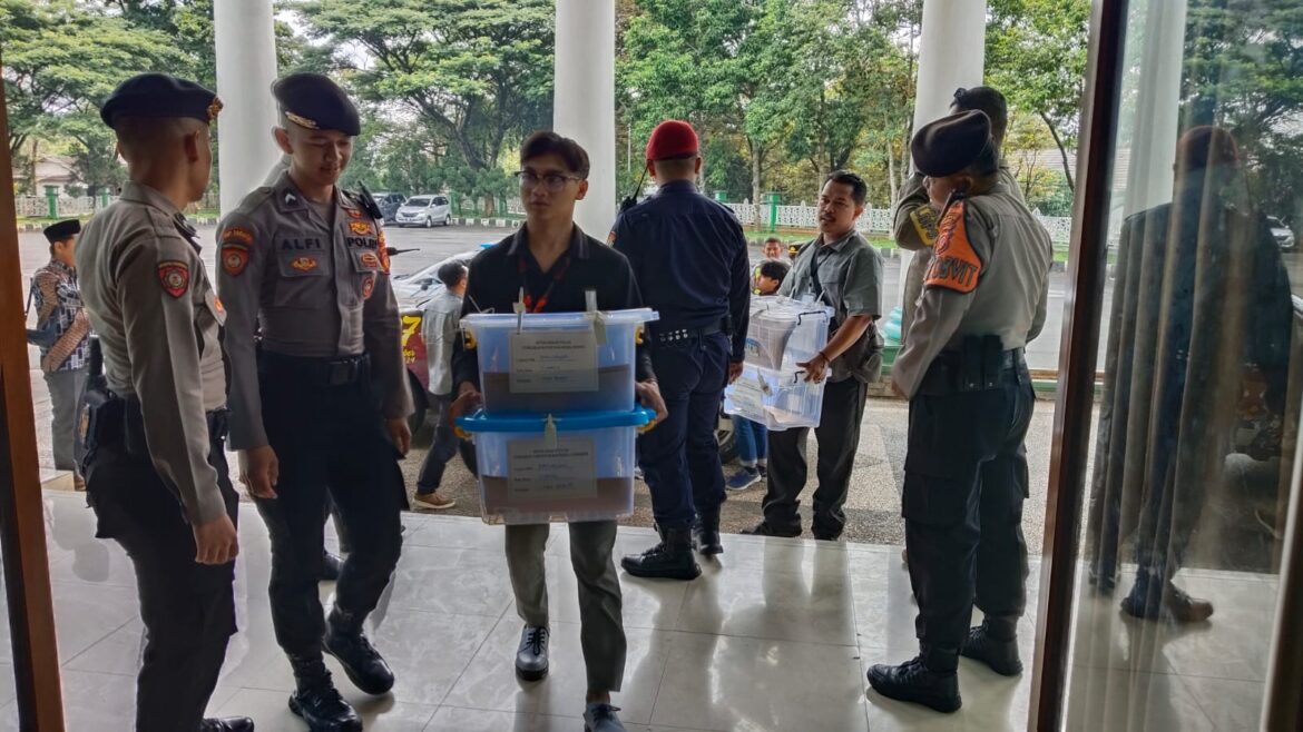 Polres Ciamis Amankan Proses Rekapitulasi Pilkada Serentak Tingkat Kabupaten