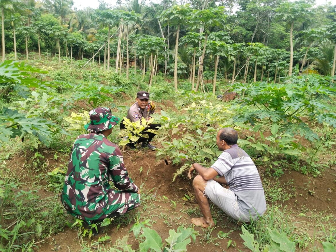 Soliditas TNI-Polri Jaga Harkamtibmas, Polsek dan Koramil Lakbok Cooling System ke Warga Bantardawa
