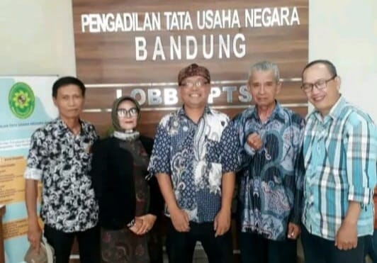 Majelis Hakim PTUN Bandung mengabulkan Gugatan Dadang Supriatna