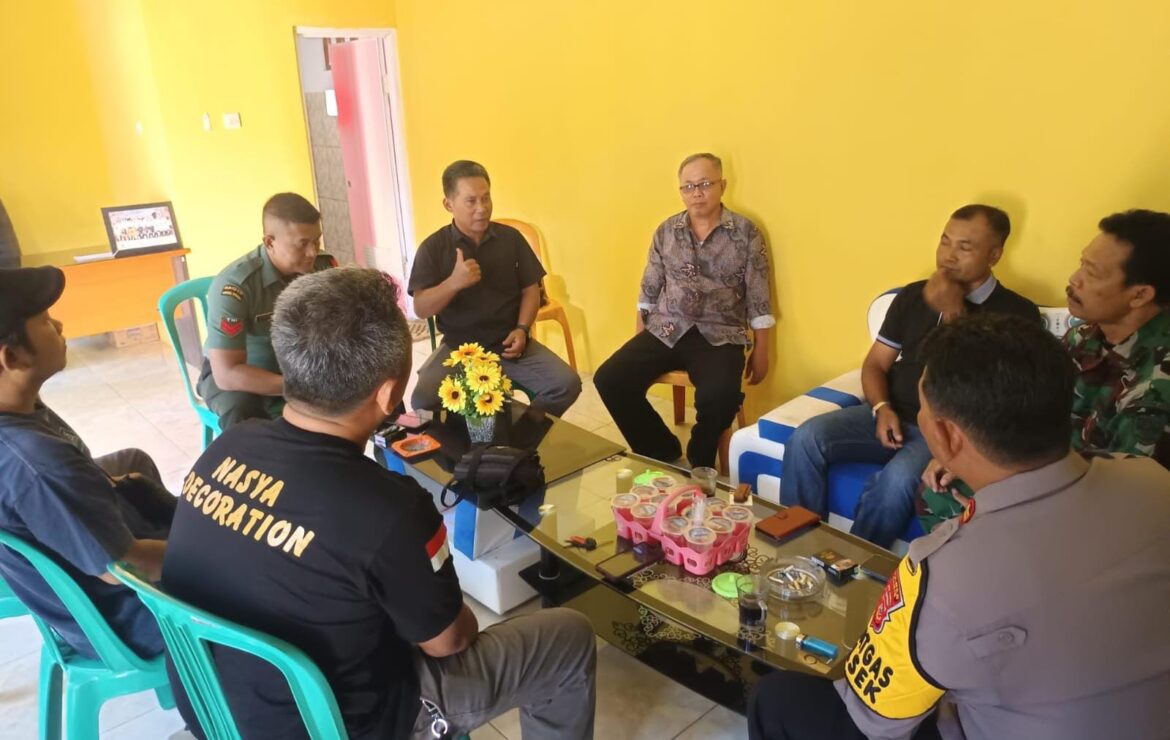 Soliditas TNI-Polri Jaga Harkamtibmas, Polsek dan Koramil Lakbok Cooling System ke Warga Bantardawa