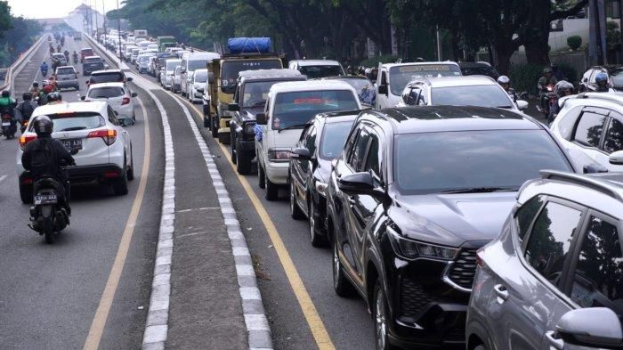 Himbauan Keselamatan Berkendara dari Polda Jabar Jelang Libur Natal 2024 dan Tahun Baru 2025