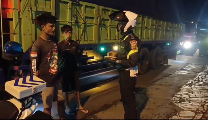 Ciamis: Satlantas Tindak Tegas Kendaraan Sumbu Tiga Jelang Nataru