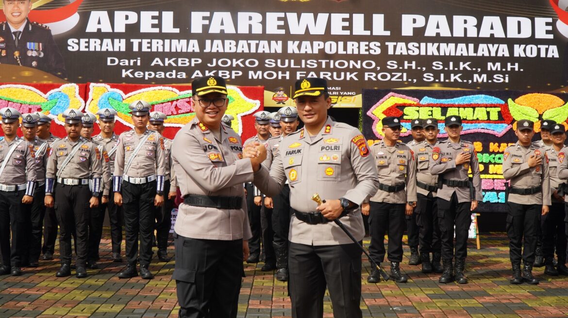 Kapolres Tasikmalaya Kota Berganti: AKBP Joko Sulistiono Serahkan Jabatan kepada AKBP Moh Faruk Rozi