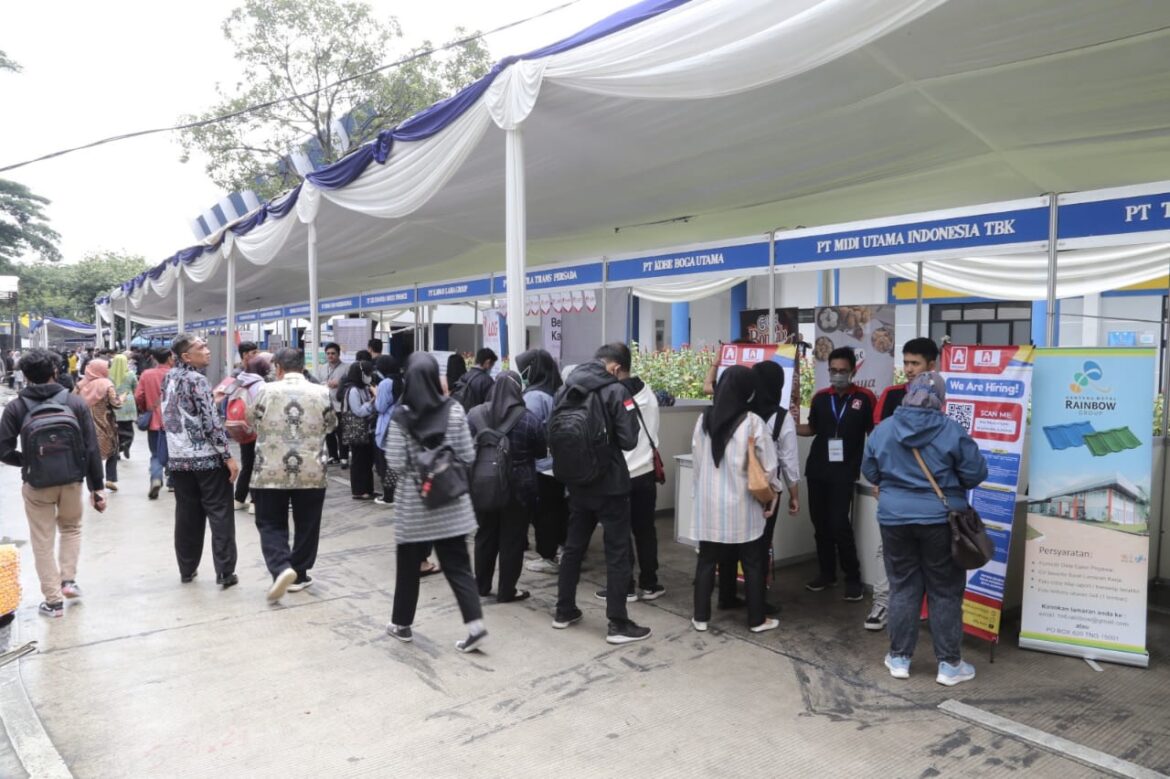 Siapkan Berkas dan Kompetensi Anda! Job Fair Edisi HUT Ke-32 Kota Tangerang Segera Hadir