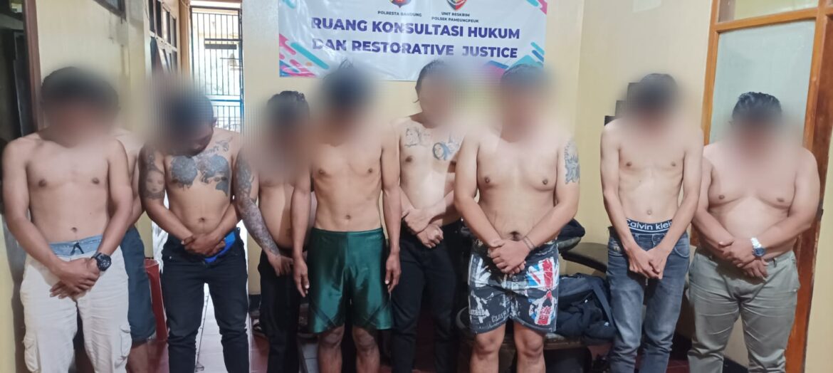 Meresahkan Masyarakat 10 Orang Debt Collector di Amankan di Polsek Pameungpeuk
