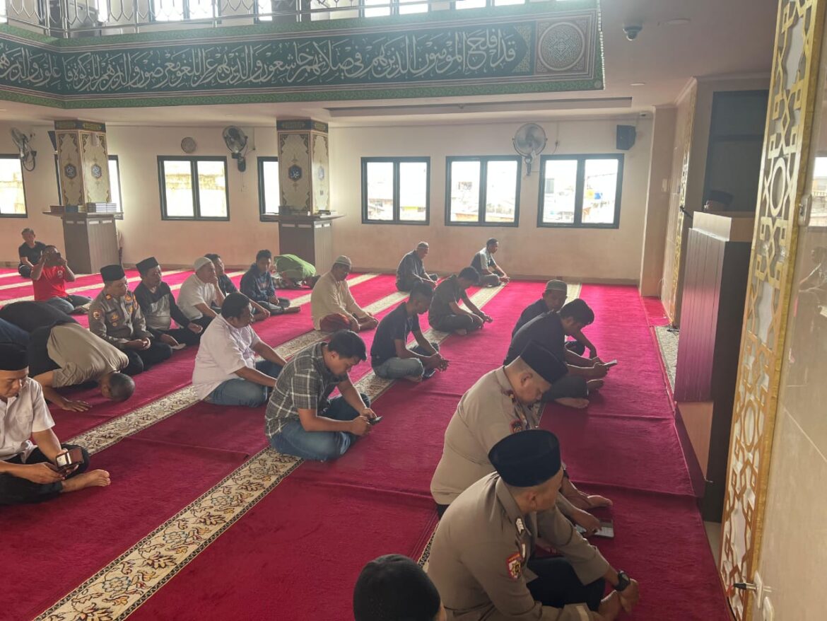 Melalui Tausiyah, Polres Jakbar Teguhkan Jiwa Personel untuk Pelayanan yang