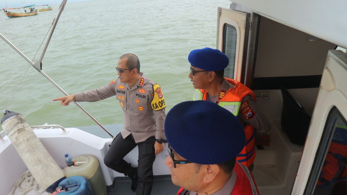 Kapolresta Tangerang bersama Kementrian KKP dan Forkopimda Provinsi Banten Cek Pembongkaran Pagar Laut
