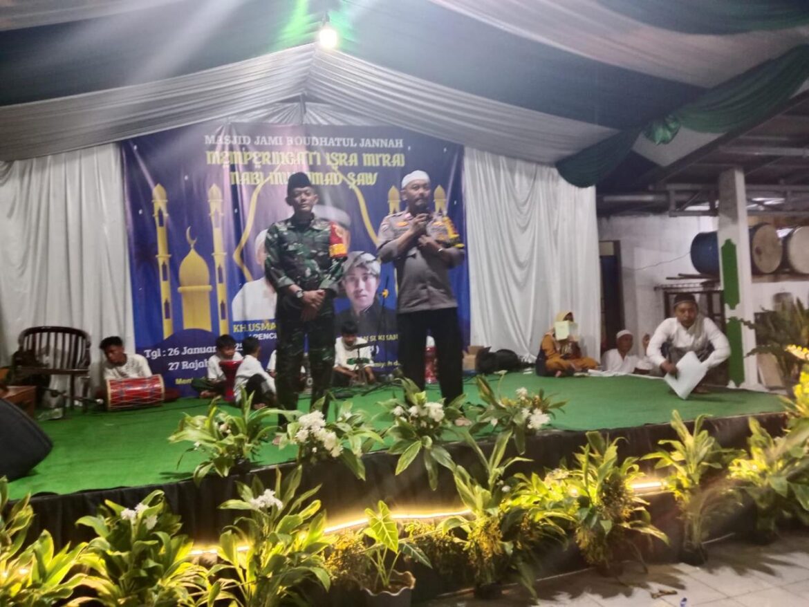 Sinergitas TNI POLRI Wilayah Hukum Polsek Tamansari Giat Cooling Sistem Hadiri Peringatan Isra Mi’raj